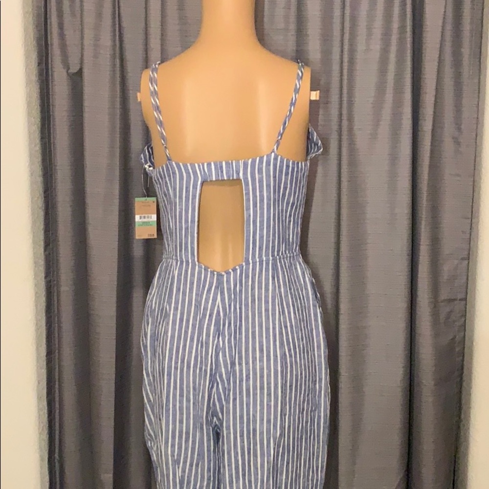One piece tie front - Picture 7 of 8